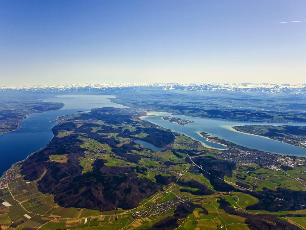 Bodensee mit Alpenpanorama