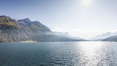 Windsurfen ist im Engadin hervorragend möglich