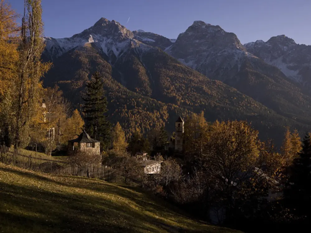 San Jon, Lischana, Piz Ajüz