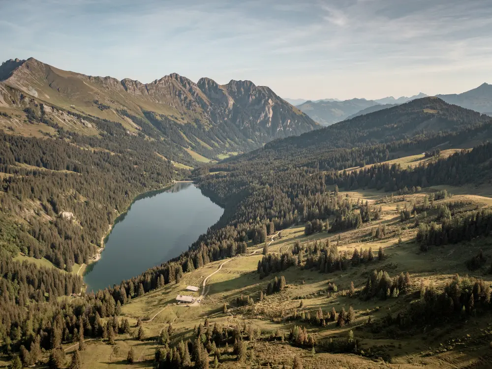 Der Arnensee im Herbst