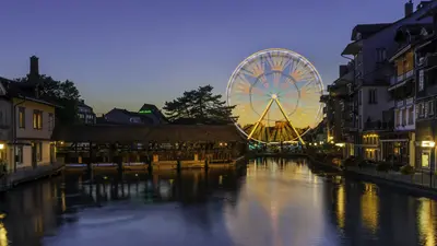 Die Altstadt von Thun in der Dämmerung