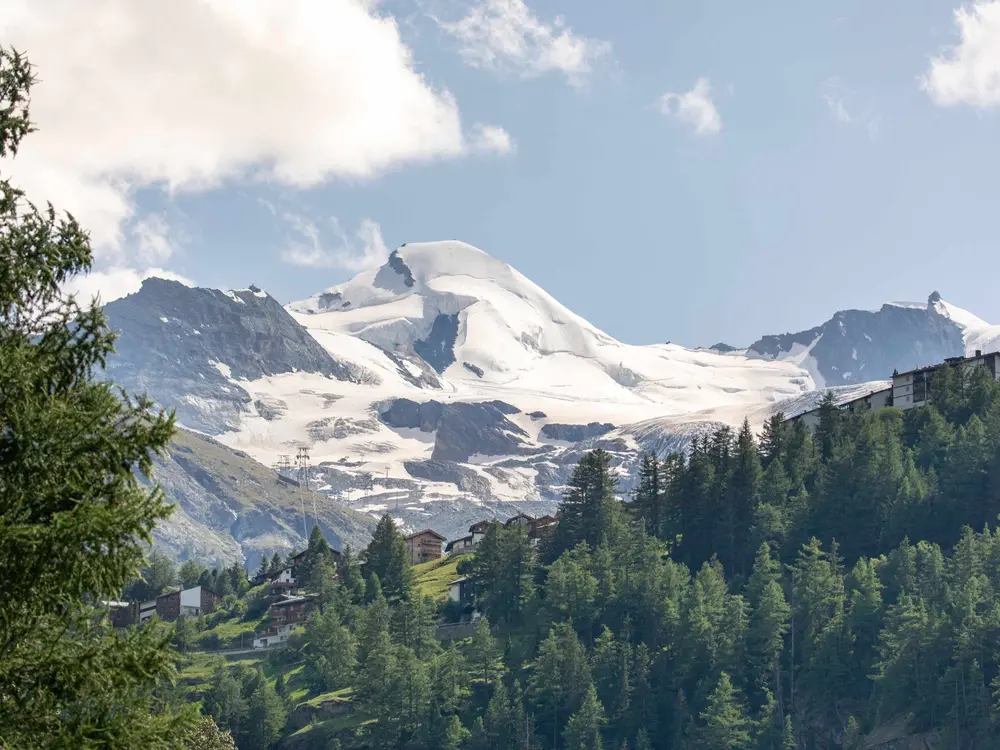 Blick auf die 4000er im Saastal