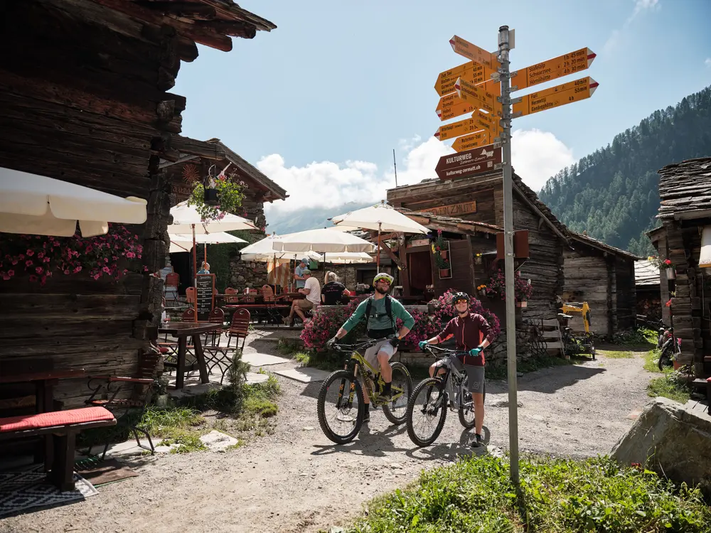 Mountainbiker in Zmutt
