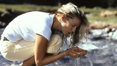 Churfirsten mit Bergbach