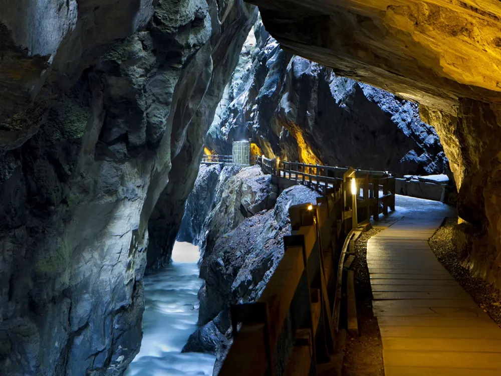 Die Taminaschlucht mit ihrer Thermalquelle