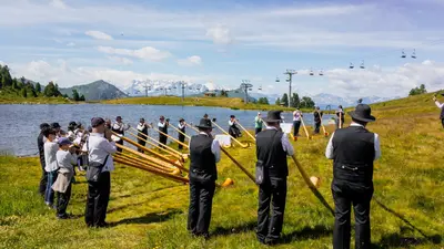 Alphornbläser in Nendaz