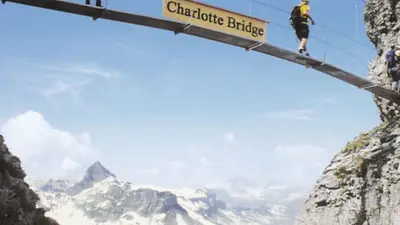 Die Charlotte-Bridge