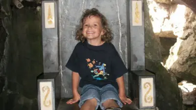 Der Zwäärg Baartli Thron