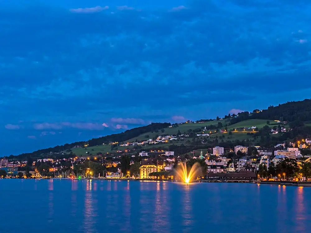 Bodensee und Rorschach bei Nacht