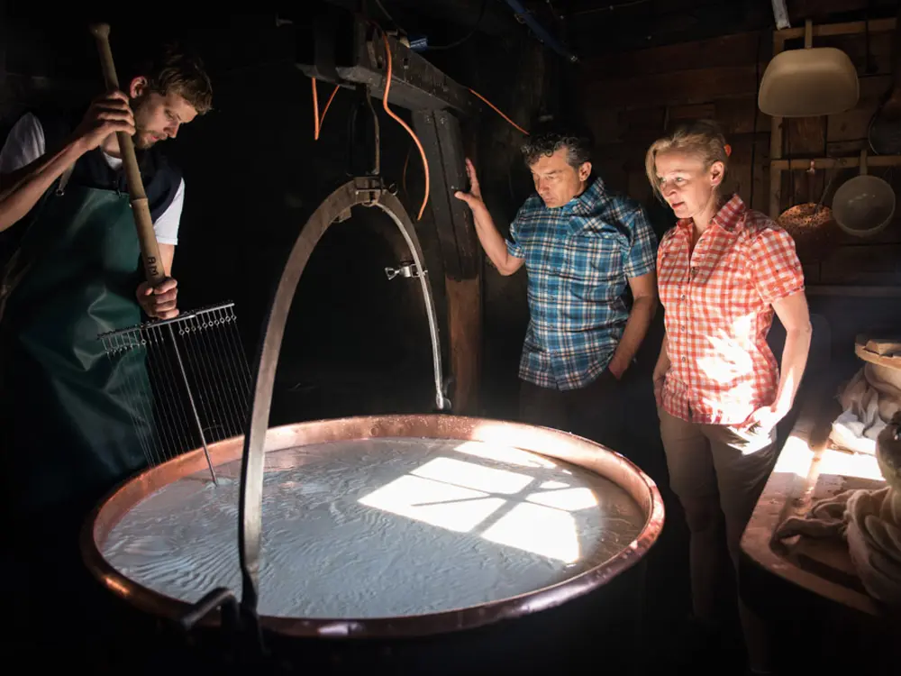 Käserei Alp Tsermont bei Greyerz