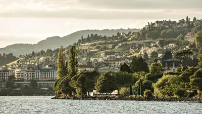 Blick auf die Riviera von Montreux am Genfersee