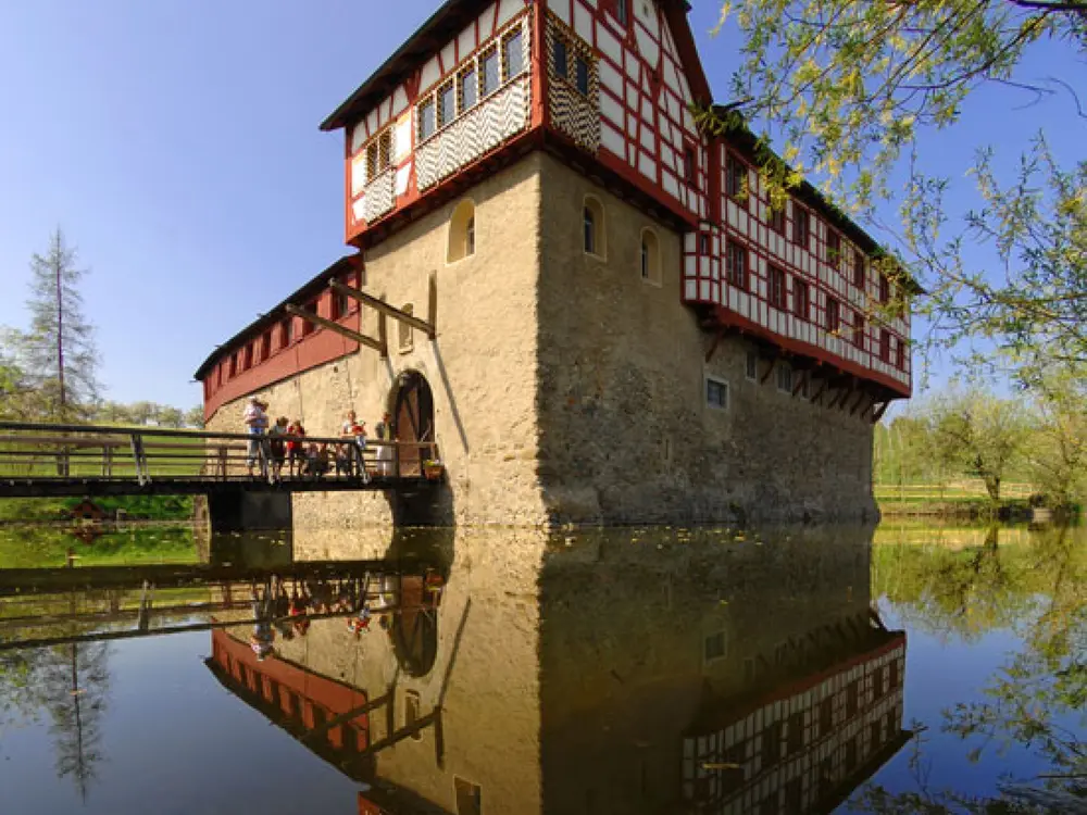 Wasserschloss Hagenwil, das einzige Wasserschloss in der Ostschweiz.