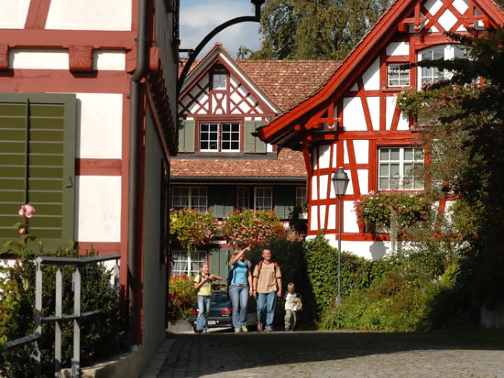 Wanderung durch das Dorf Ottoberg 