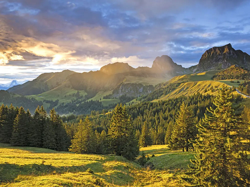 Sonnenaufgang beim Gurnigel /