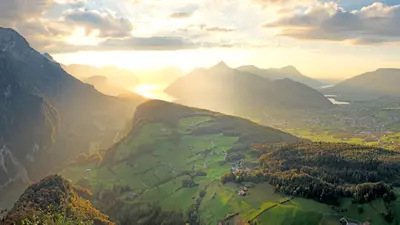 Panoramablick ins Swiss Knife Valley