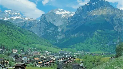 Blick auf Engelberg und den Titlis