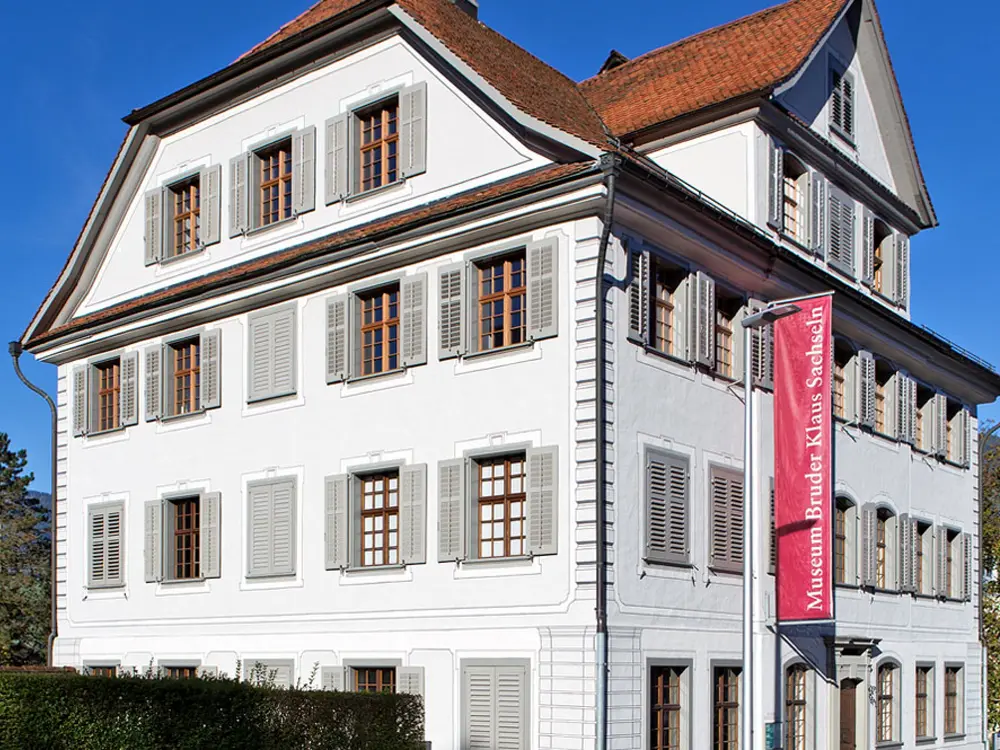 Außenansicht des Museums Bruder Klaus in Sachseln