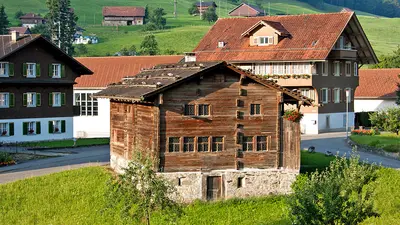 Blick auf das Geburtshaus von Bruder Klaus in Flüeli-Ranft