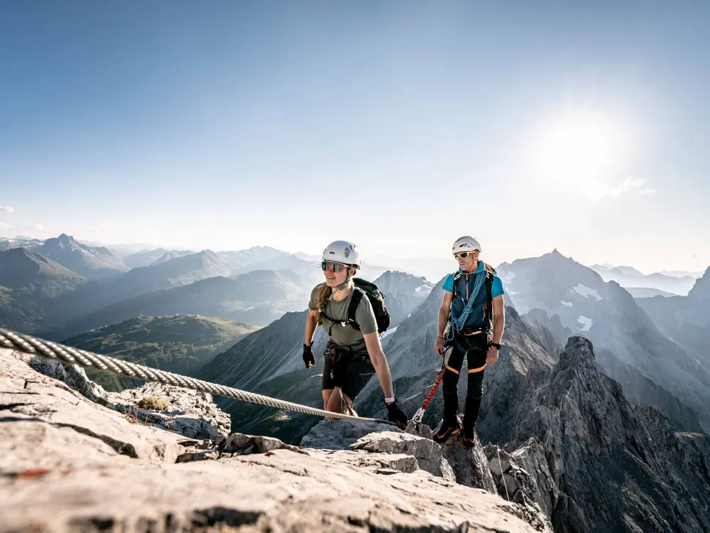 Auf über 2.500m Höhe liegt der Arlberger Klettersteig