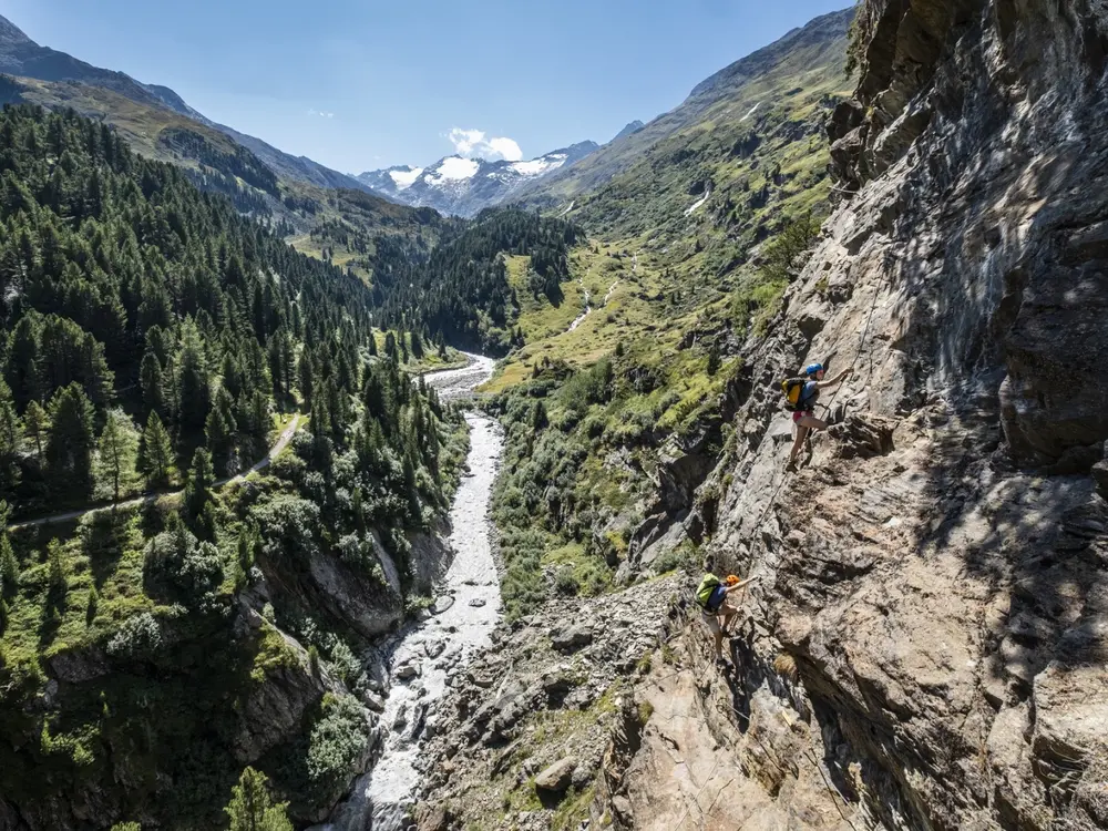 Klettern im Zirbenwald bei Gurgl