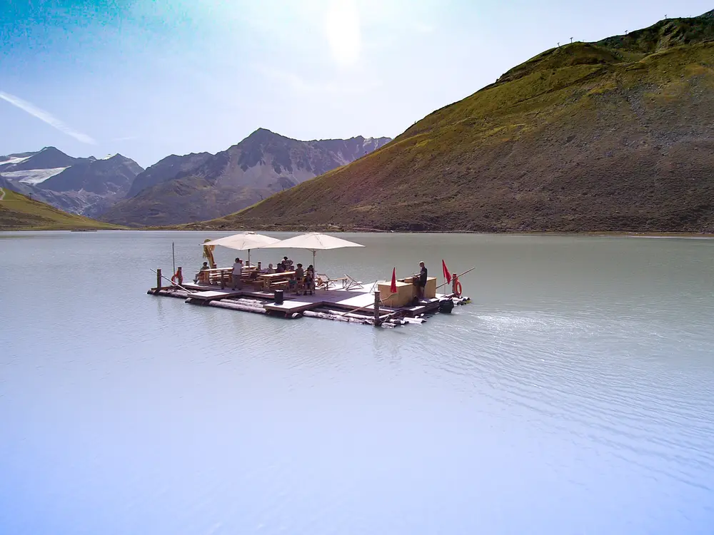 Flossfahrt am Rifflsee im Pitztal