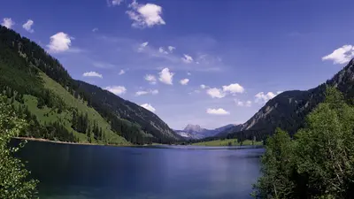 Vilsalpsee, einer der schönsten Bergseen Tirols.