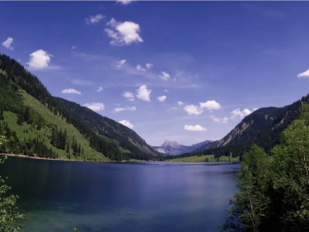 Vilsalpsee, einer der schönsten Bergseen Tirols.