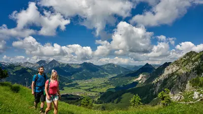 Wanderer am Füssener Jöchle