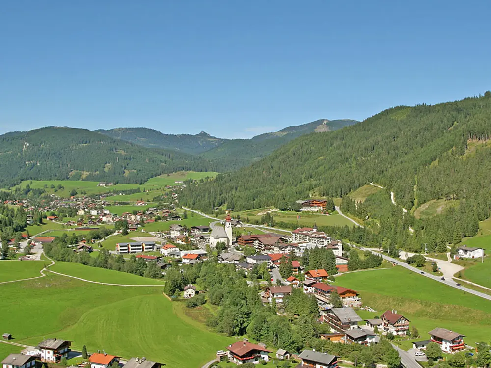 Luftaufnahme von Achenkirch am Achensee