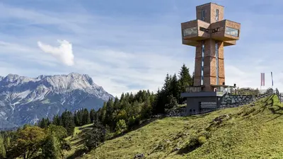 Jakobskreuz über dem Pillerseetal