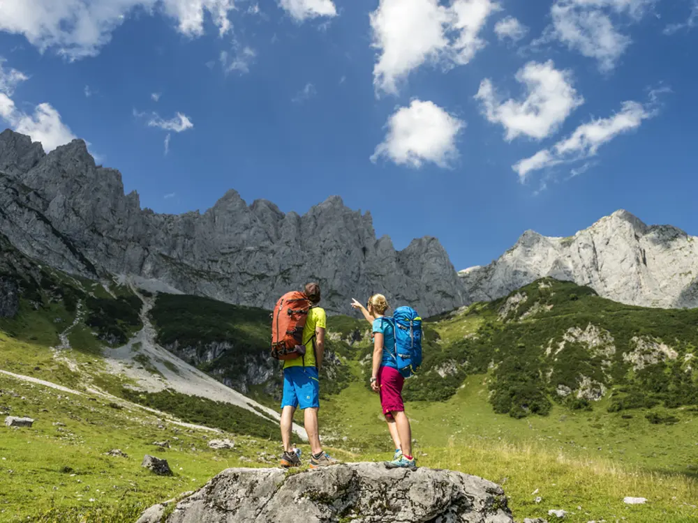 Wanderer in der Region Wilder Kaiser