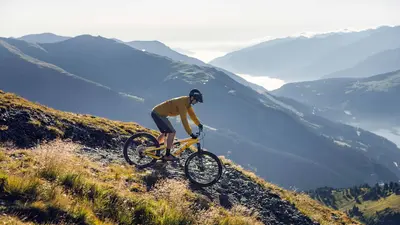 Mountainbiker im Zillertal