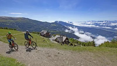 E-Biker in der Bergwelt am Millstätter See