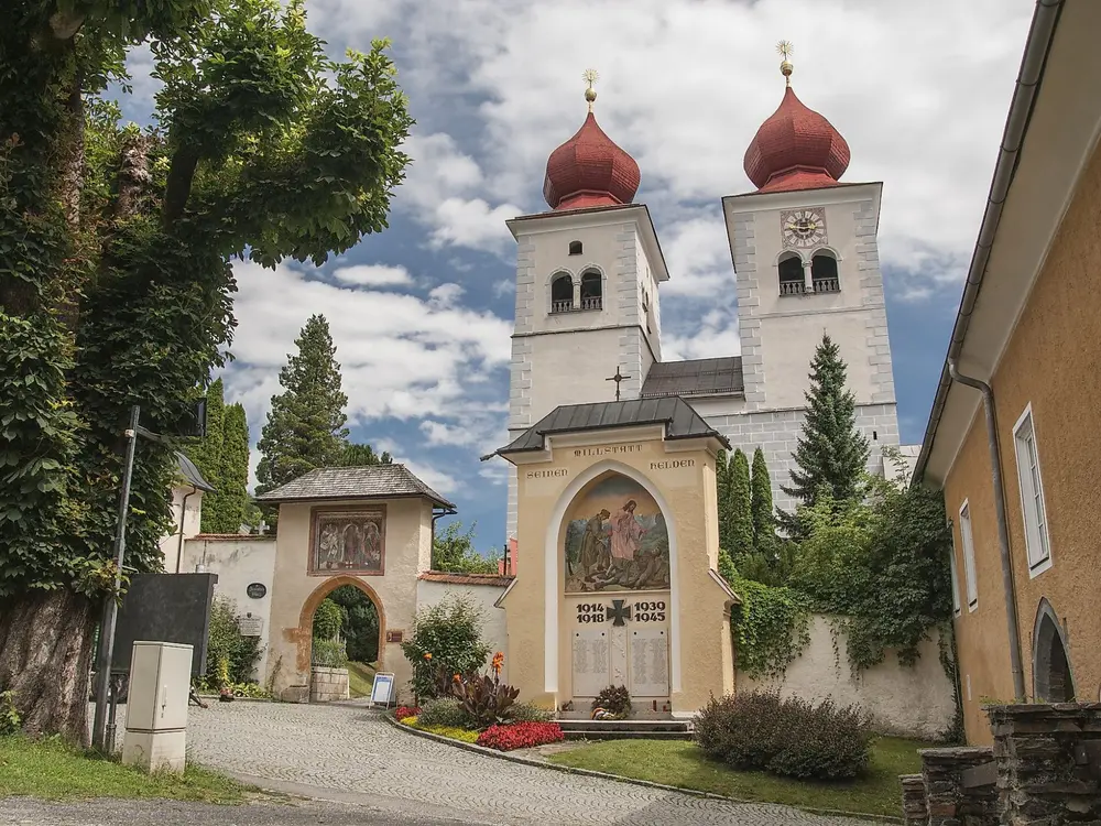 Stift Millstatt am Millstäter See
