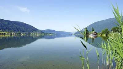 Blick auf den Ossiacher See