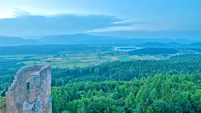 Blick von der Burgarena Finkenstein