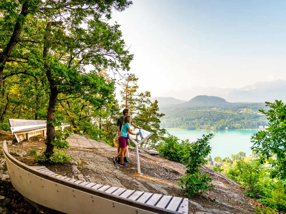 Entlang der Römerschlucht  am Wörthersee