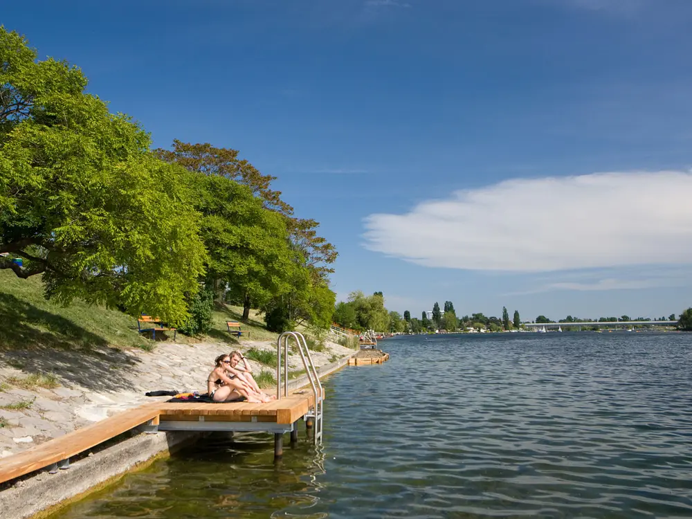 Badespaß an Wiens Naturgewässer