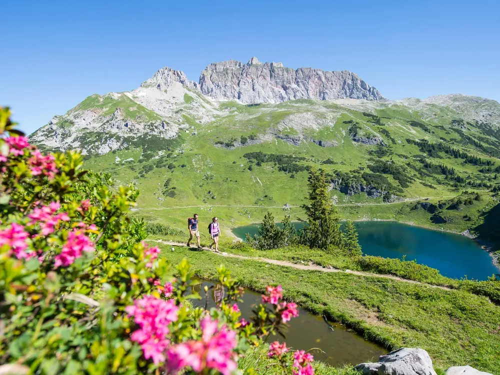 Formarinsee vor der Roten Wand