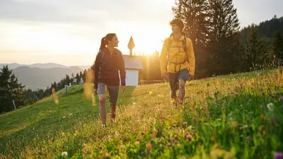 Wandern bei Abendstimmung