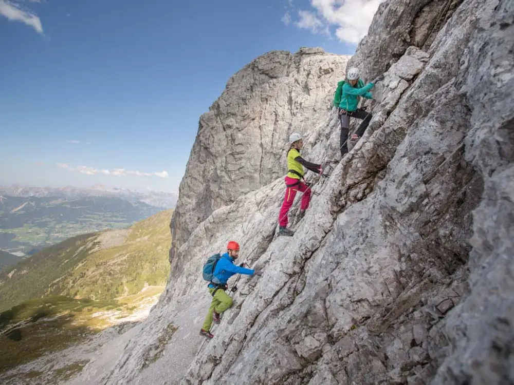 Kletterer am Klettersteig Gauablickhöhle