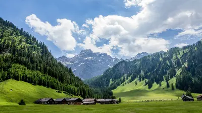 Nenzinger Himmel mit Panüelerkopf