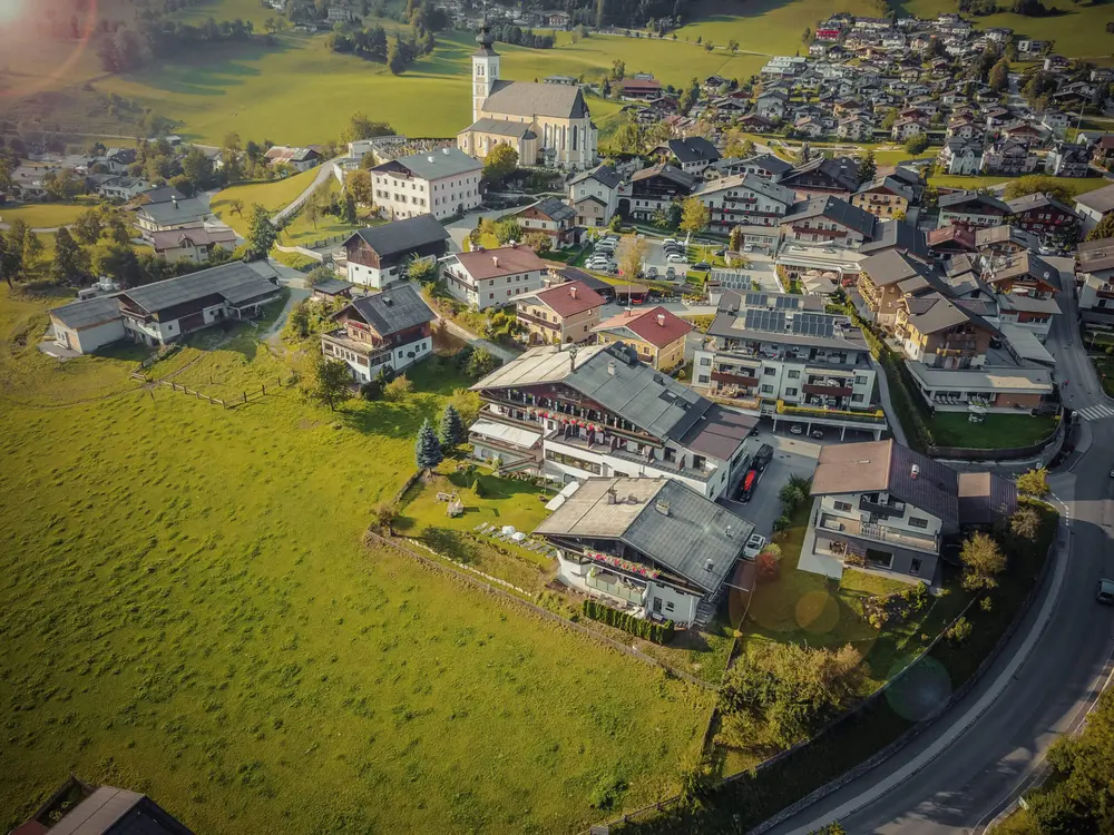 Luftaufnahme von St. Veit im Salzburger Land