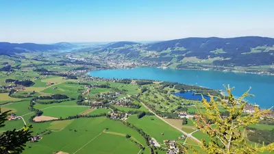 Ausblick von der Drachenwand auf den Mondsee und den Irrsee