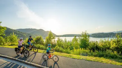 Fahrradfahrer am Klopeiner See