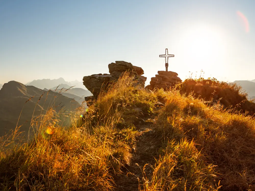 Gipfelkreuz in der Region Saalbach Hinterglemm