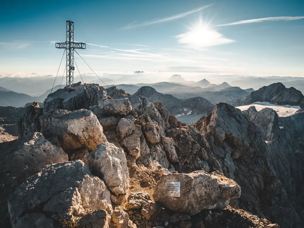 Grandiose Ausblicke vom Dachstein Gipfel