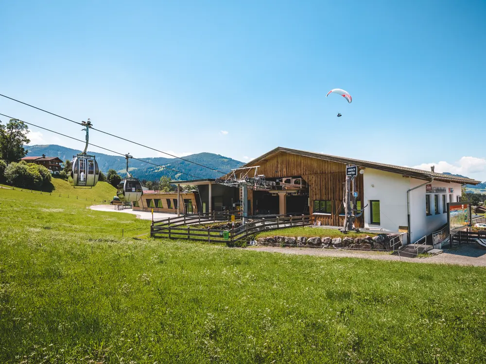 Alpenrosenbahn im Brixental 