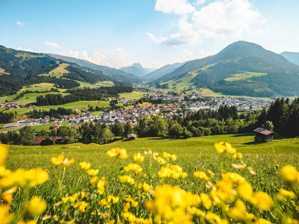 Kirchberg im Sommer
