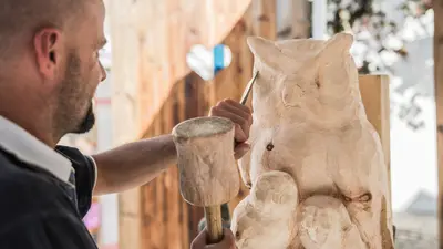 Holzschnitzereien in Val Gardena - Tradition seit einem Jahrhundert